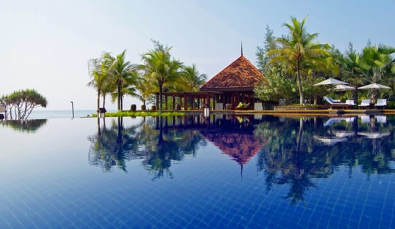 Tanjong Jara Resort-Nelayan Pool